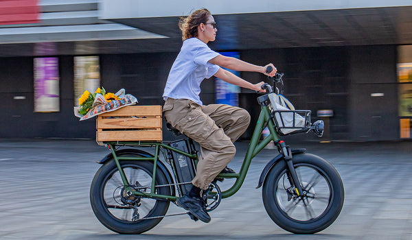 Woman rides Fiido T1Pro to go shopping