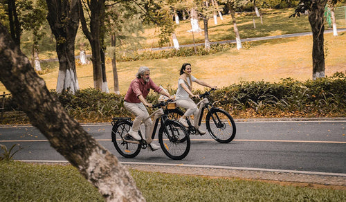 A couple goes out on Fiido Nomads touring electric bikes